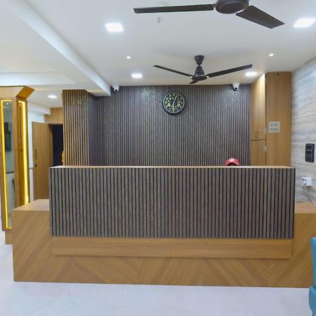 Hotel Royal Elite Rajkot Luaran gambar